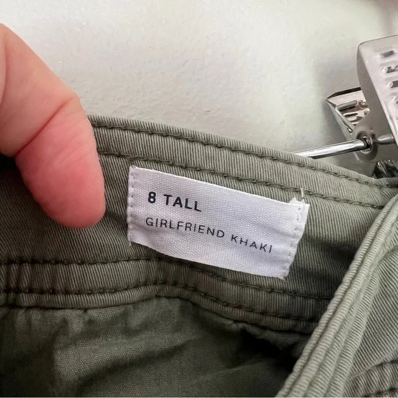 GAP Girlfriend Khaki Green Chinos Pants Relaxed Fit - Picture 9 of 9